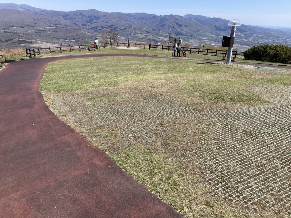 有珠山火口原展望台